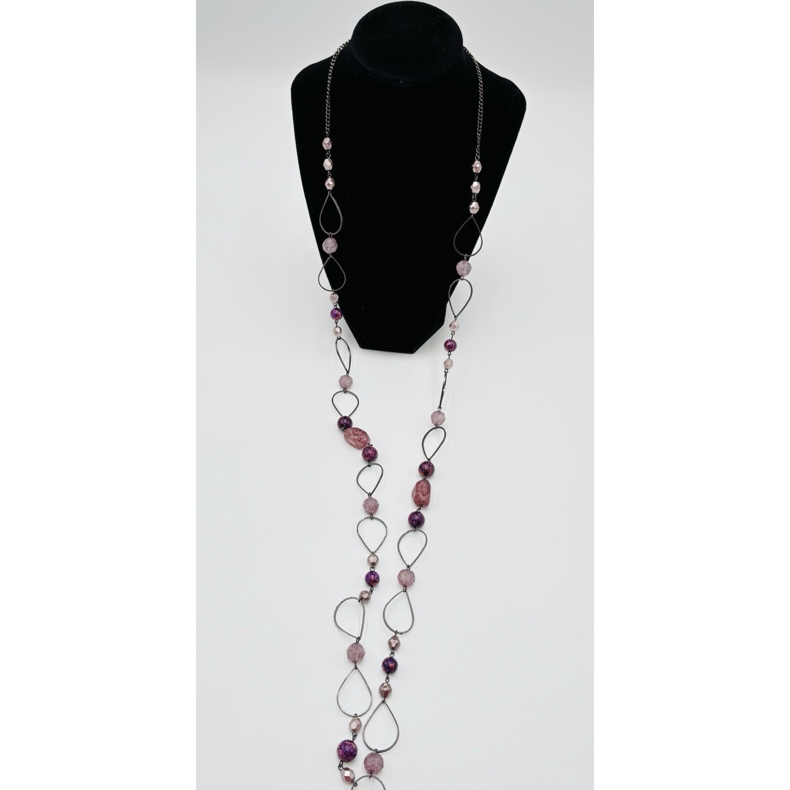 Premier Designs Long Necklace Purple Pink Beaded Gunmetal Chain Statement 25$